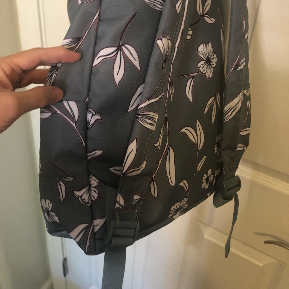 Backpack like new